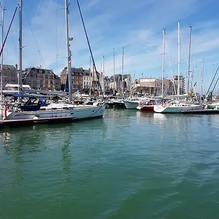 Nyaraló Le Manege *